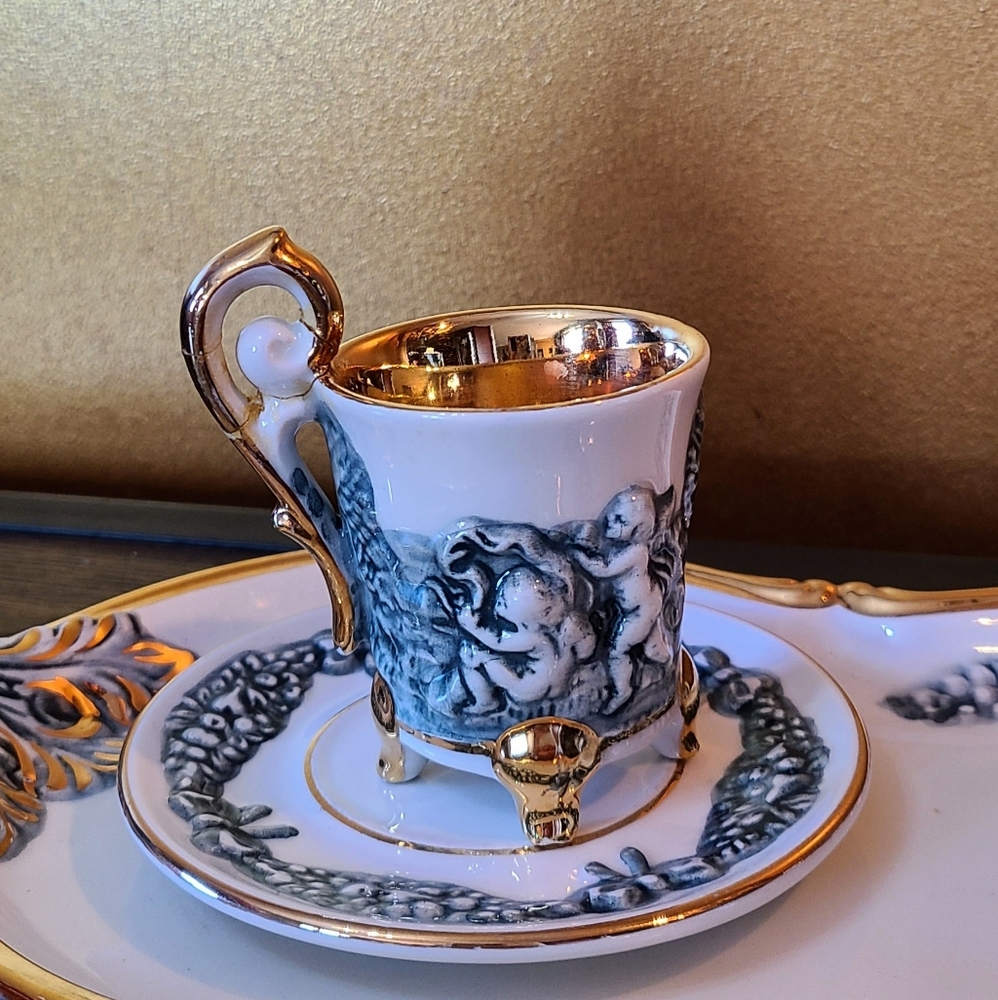 Vintage Gv R. Capodimonte Set